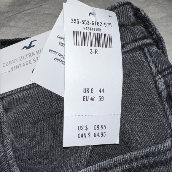 ULTRA HIGH-RISE RIPPED BLACK VINTAGE ANKLE STRAIGHT JEANS Size 3R. W26 Length 27 - Picture 2 of 8